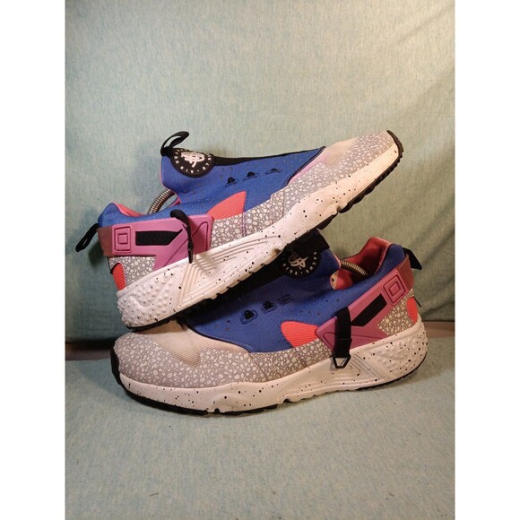 NIKE Men 10.5 US Air Huarache Utility  Sneakers 806979-104 - Picture 1 of 6